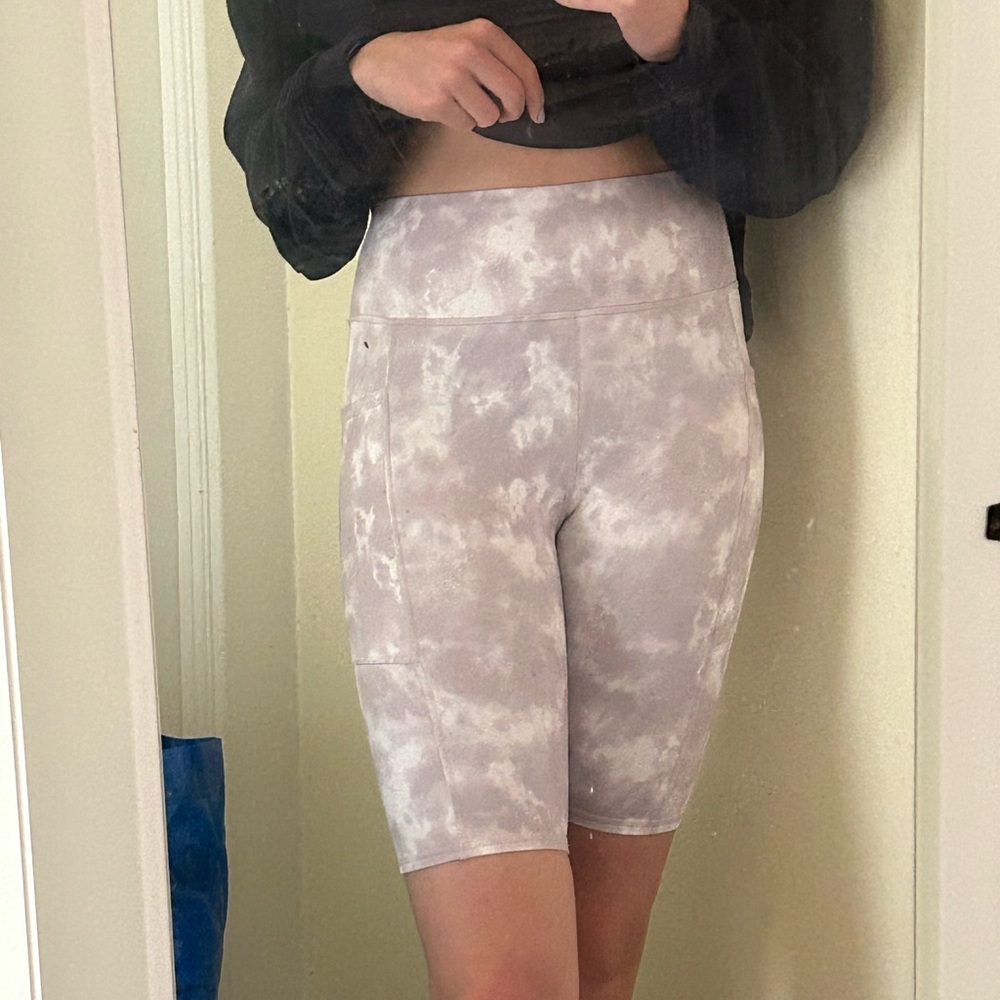 Lavender / White Tie Dye Bike Shorts